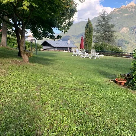 Mansarda La Soffitta 아파트호텔