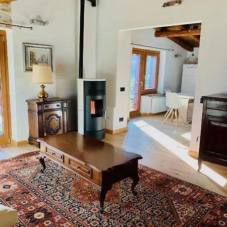 아파트호텔 Mansarda La Soffitta 도메게 디 카도레