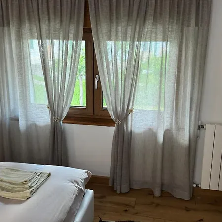 アパートホテル Mansarda La Soffitta