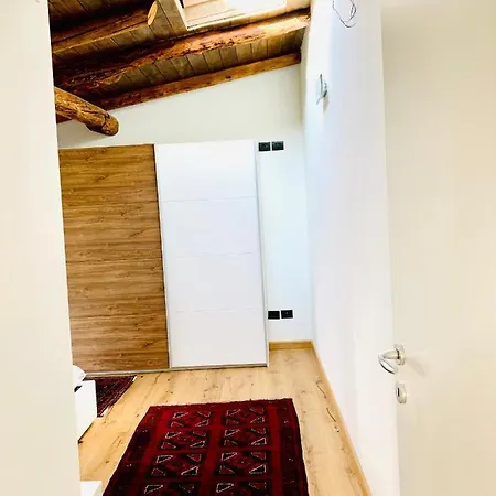 Mansarda La Soffitta Apartahotel Domegge di Cadore