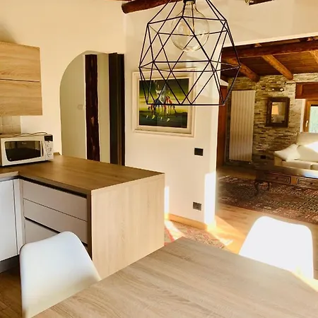 Apartahotel Mansarda La Soffitta Domegge di Cadore