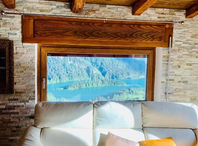 Mansarda La Soffitta Aparthotel Domegge di Cadore